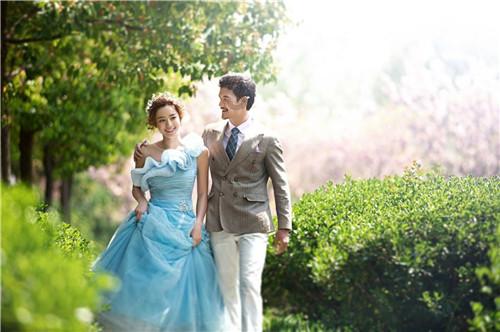 感觉我男友很娇气，喝酒吃完饭让我送他回家。我没接他电话，他就不停絮叨，这是男人什么心里？游戏画面